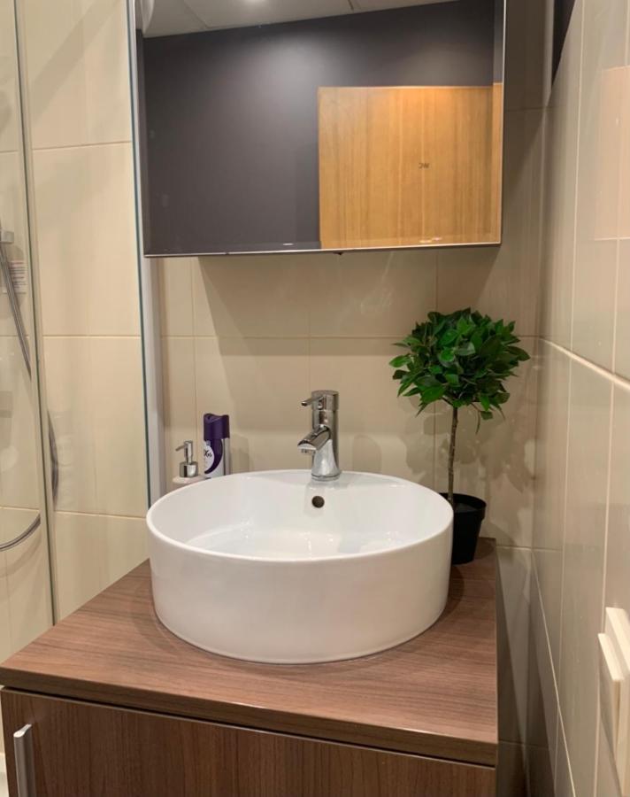 Fancy 2 bed condo in Riga centre Esterno foto